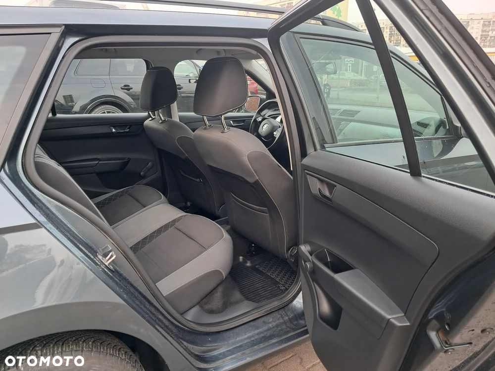 Skoda Fabia 1.0 TSI Ambition - 12