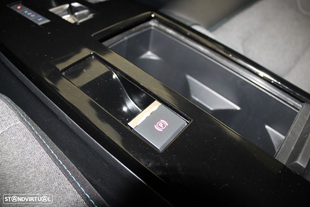 Citroën C4 1.5 BlueHDi Feel EAT8 - 21