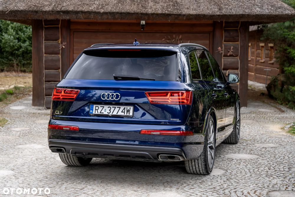 Audi Q7 - 29