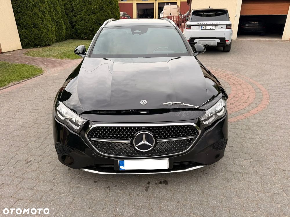 Mercedes-Benz Klasa E 300 de PHEV 4-Matic Avantgarde 9G-Tronic - 22
