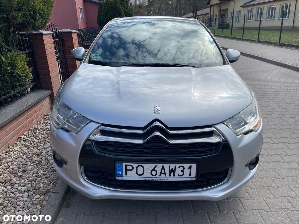 Citroën DS4 VTi 120 Urban Show - 10
