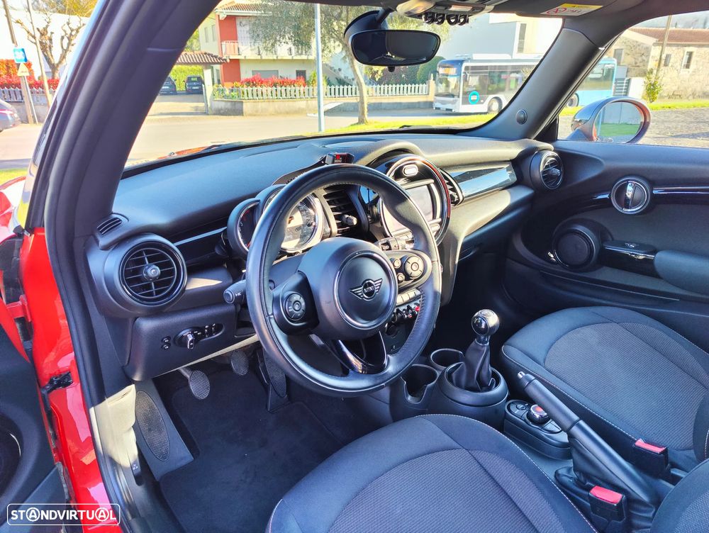 MINI 3 Portas Cooper D - 7