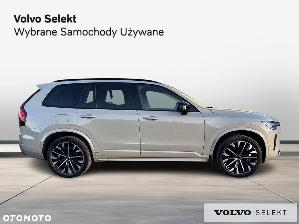 Volvo XC 90 - 7