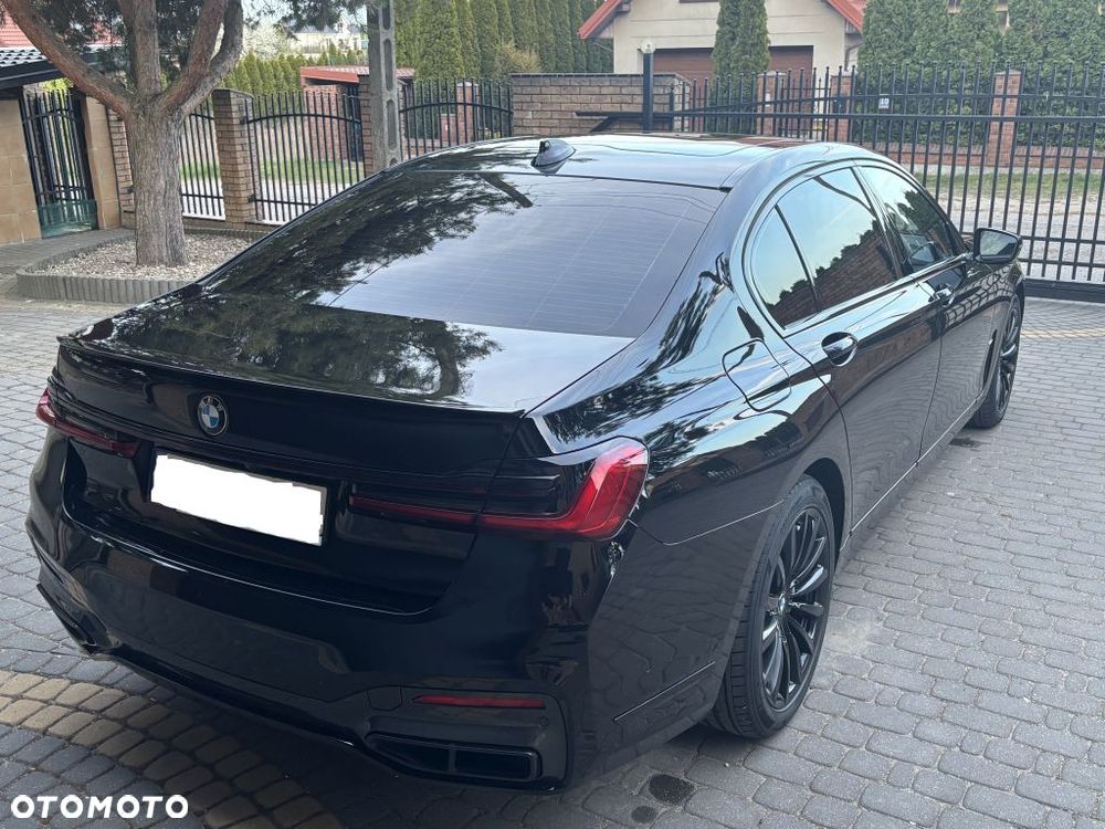 BMW Seria 7 740Li - 15