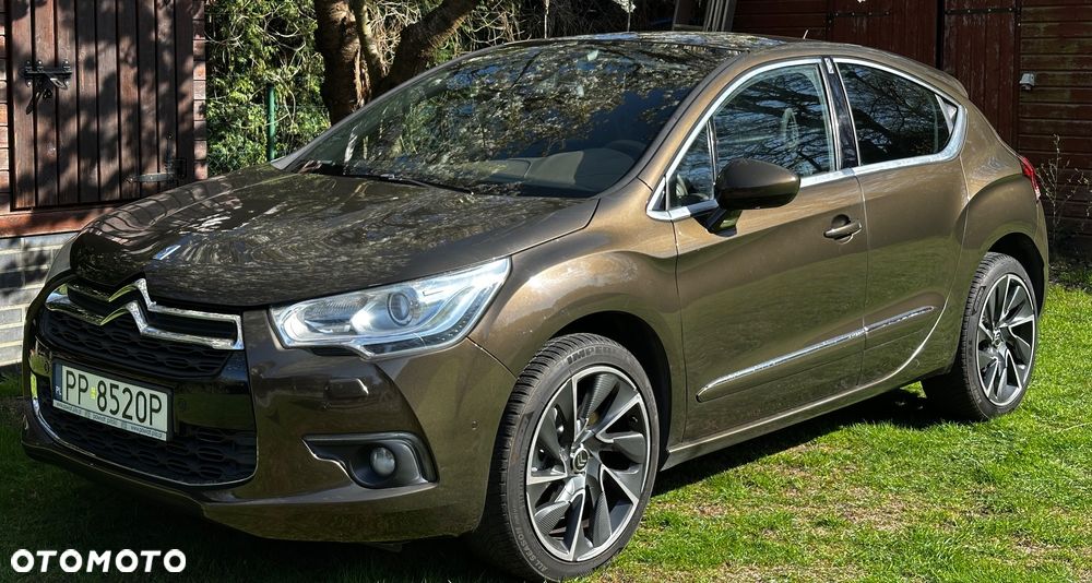 Citroën DS4 2.0 HDi SportChic - 1