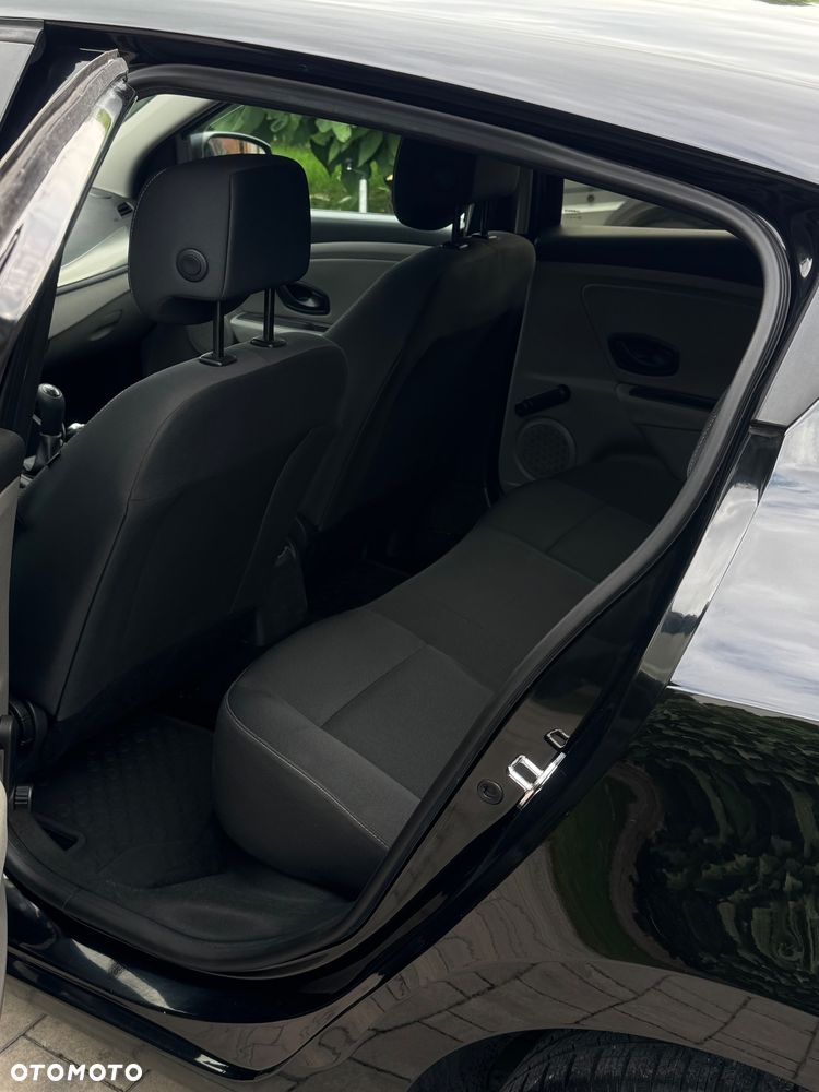 Renault Megane - 17