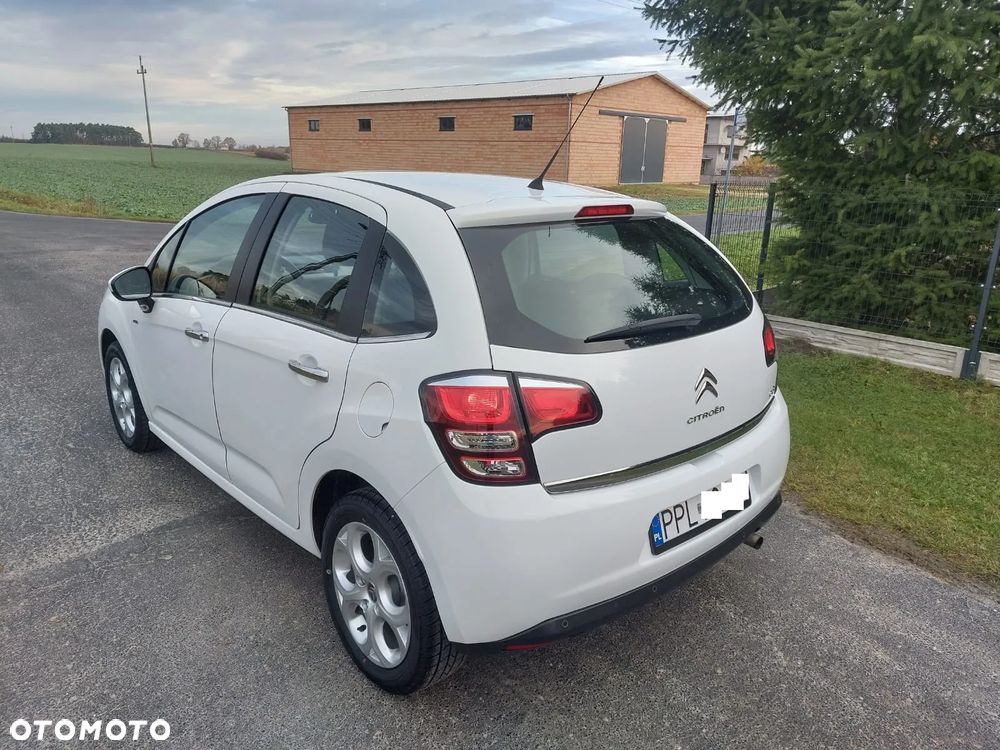 Citroën C3 Pure Tech (VTi) 82 Exclusive - 3
