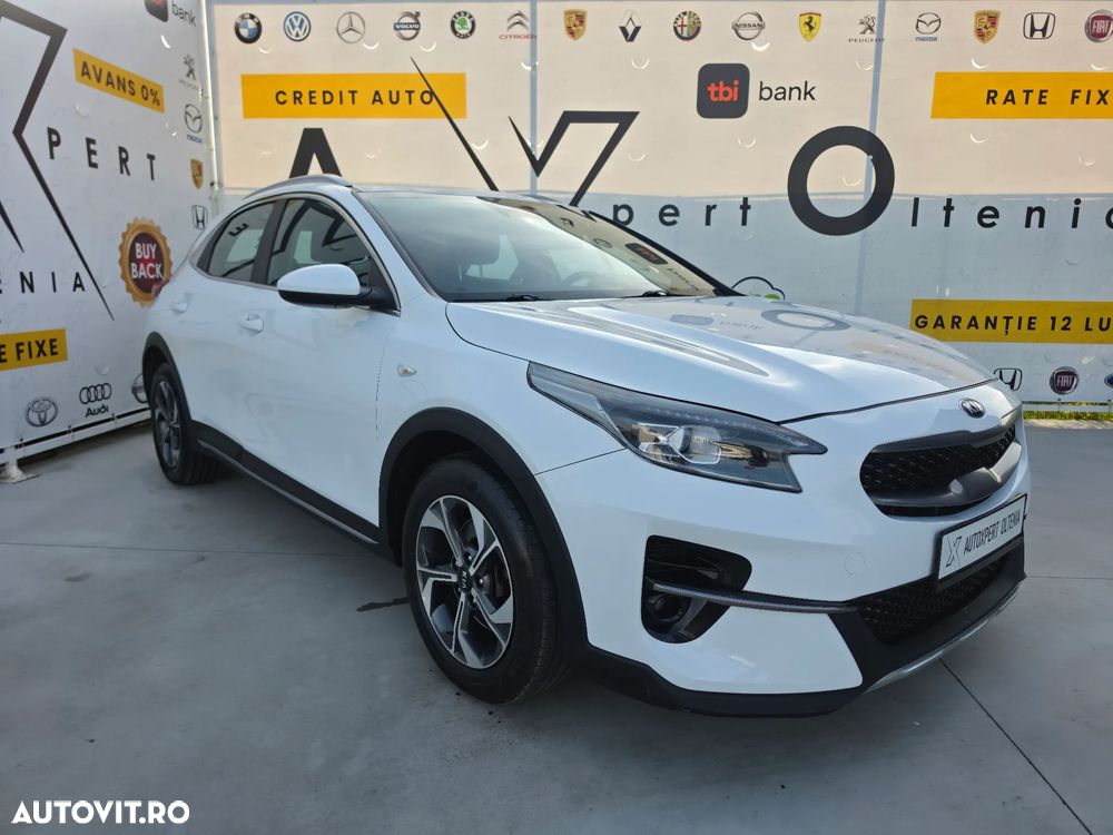 Kia Ceed 1.6 DSL MHEV Star - 1