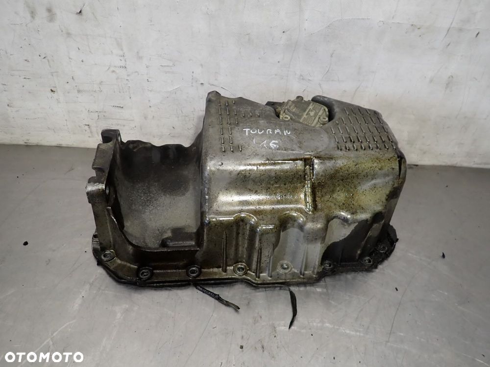 MISA OLEJOWA VOLKSWAGEN TOURAN 1.6FSI - 1