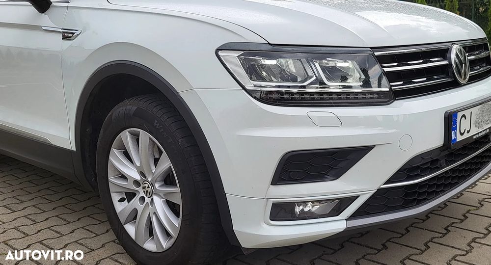 Volkswagen Tiguan 2.0 TDI SCR 4MOTION DSG Highline - 35