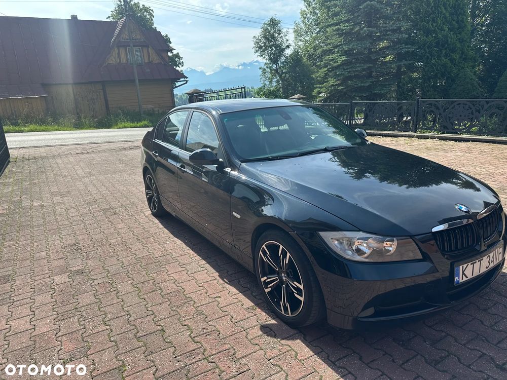 BMW Seria 3 318d - 3