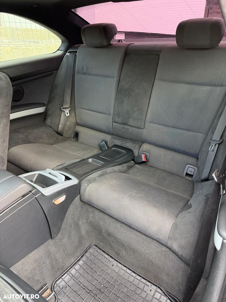 BMW Seria 3 320d - 14