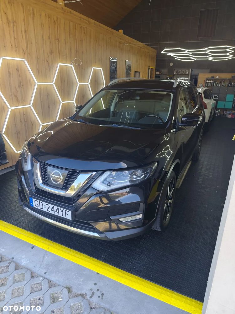 Nissan X-Trail 2.0 dCi Tekna 4WD Xtronic - 1