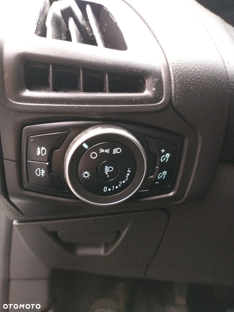 Ford Focus - 16