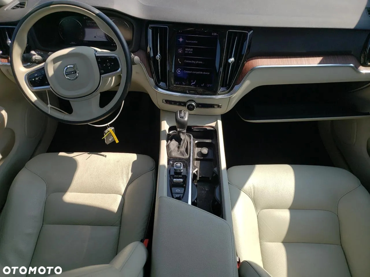 Volvo S60 T6 AWD Momentum Pro - 8