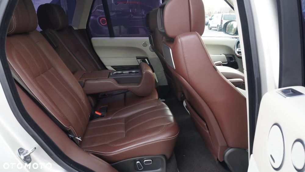 Land Rover Range Rover 4.4SD V8 LWB Vogue - 28