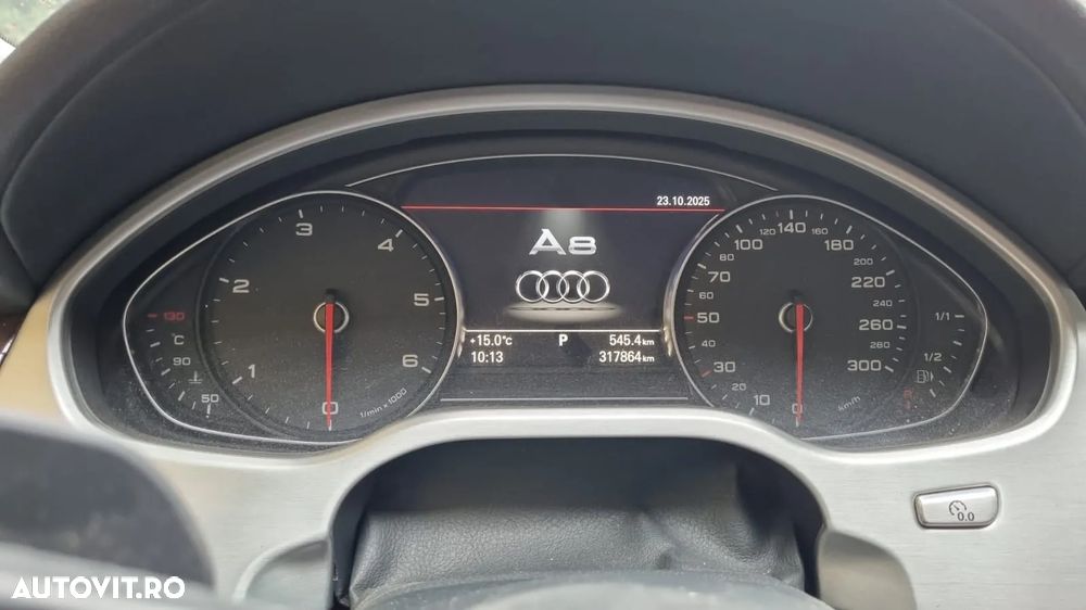 Audi A8 4.2 TDI Quattro Tip - 5