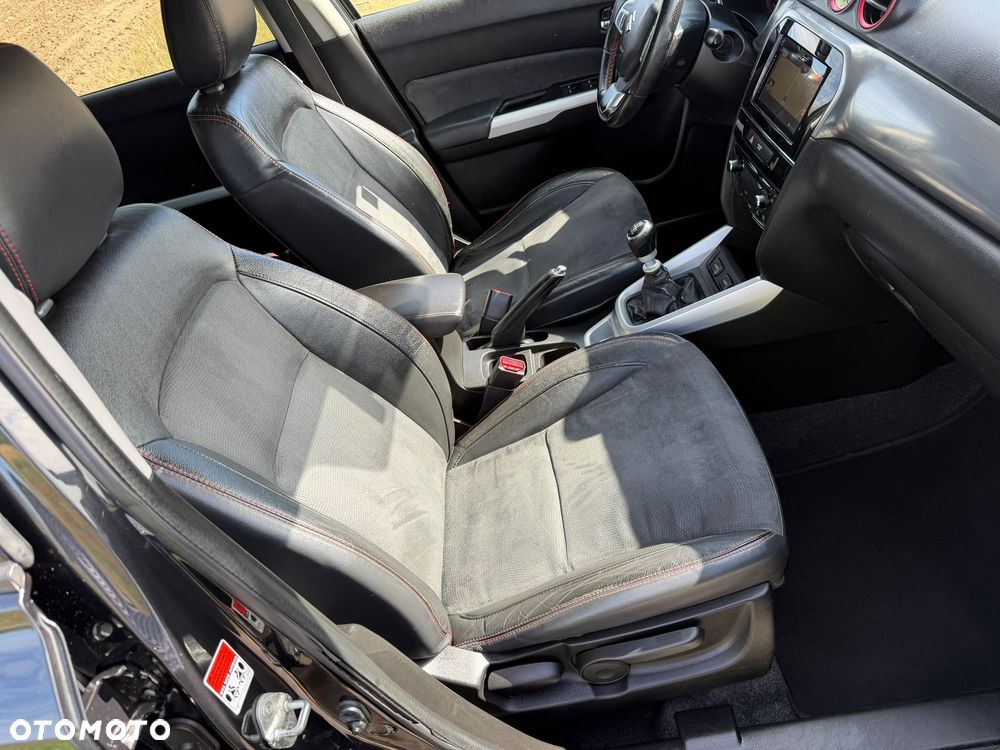Suzuki Vitara - 12