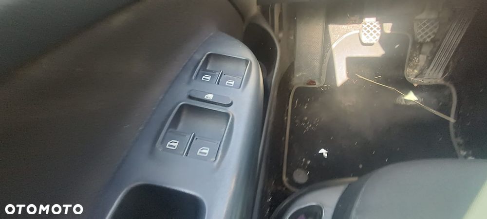 Skoda Octavia 2.0 TDI DPF Ambition - 8