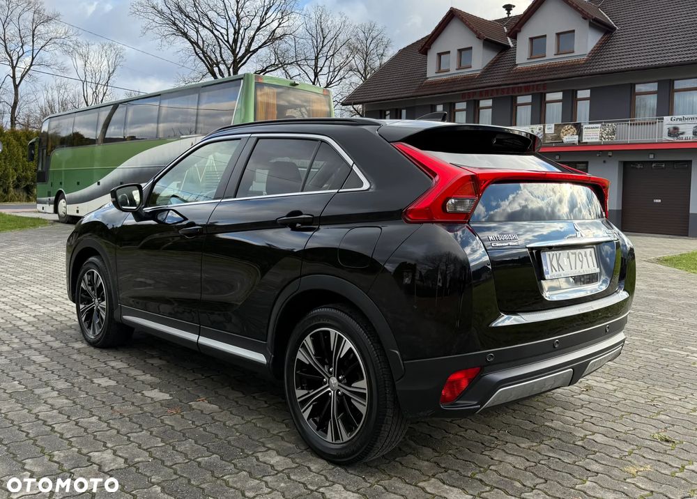 Mitsubishi Eclipse Cross 1.5 T GPF Intense Pro CVT 4WD - 9