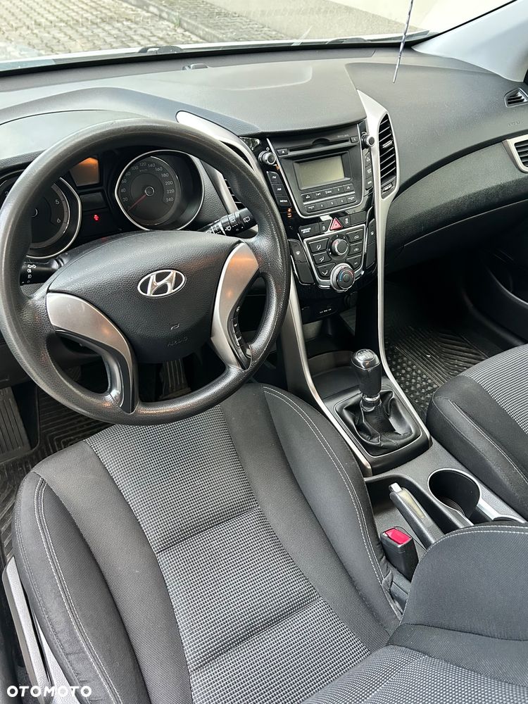 Hyundai i30 1.4 CRDi Comfort - 6