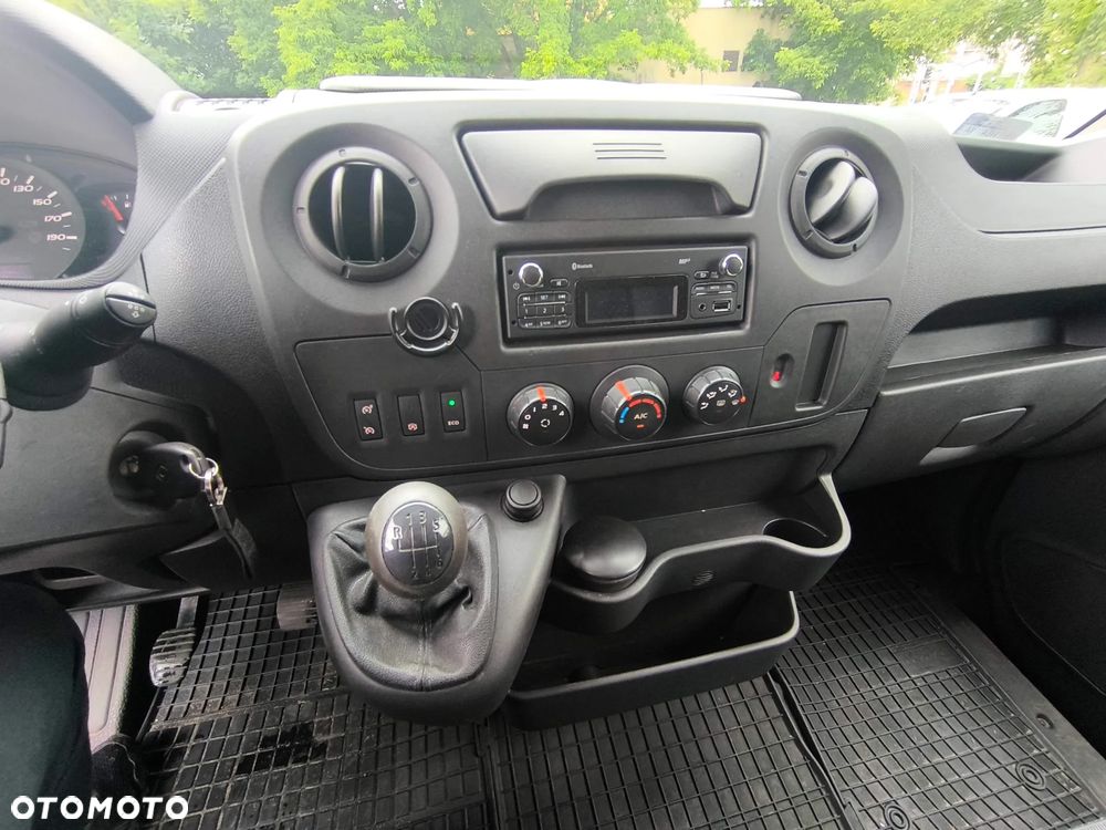 Renault Master - 13