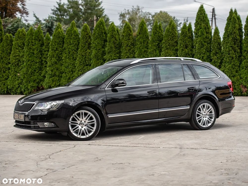 Skoda Superb 2.0 TSI DSG Exclusive - 8