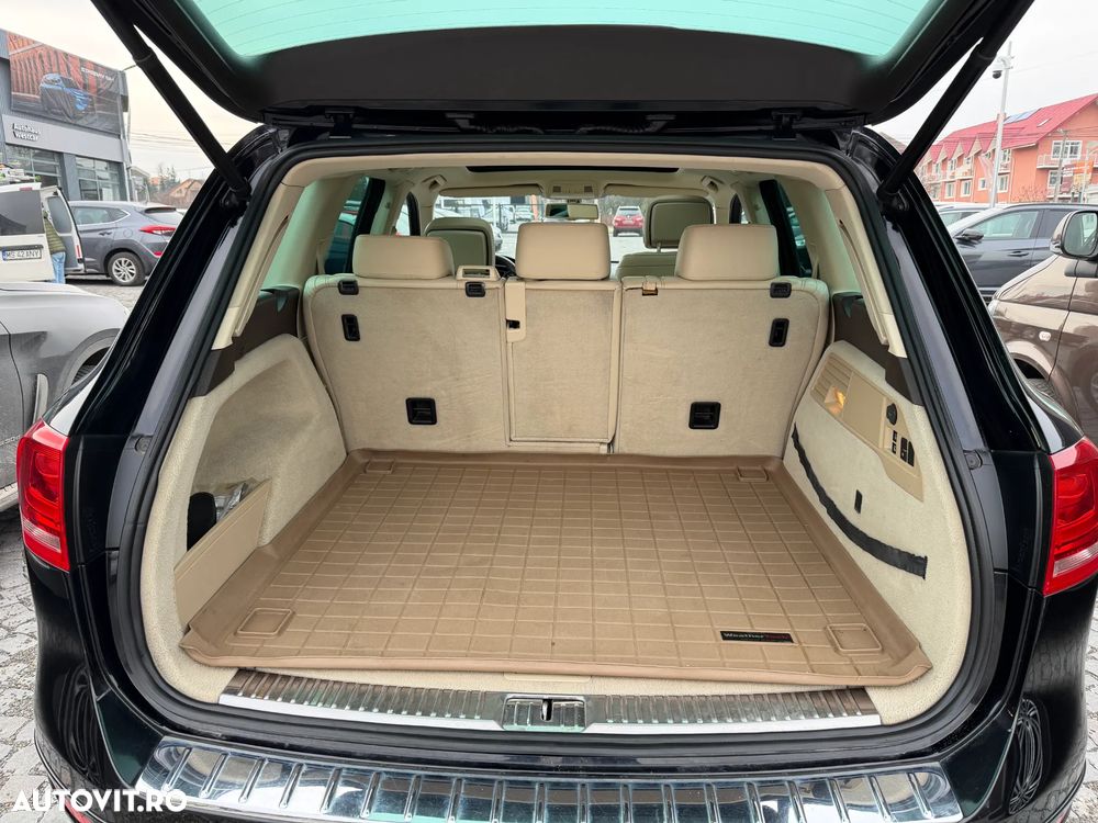 Volkswagen Touareg 3.0 V6 TDI BMT - 12