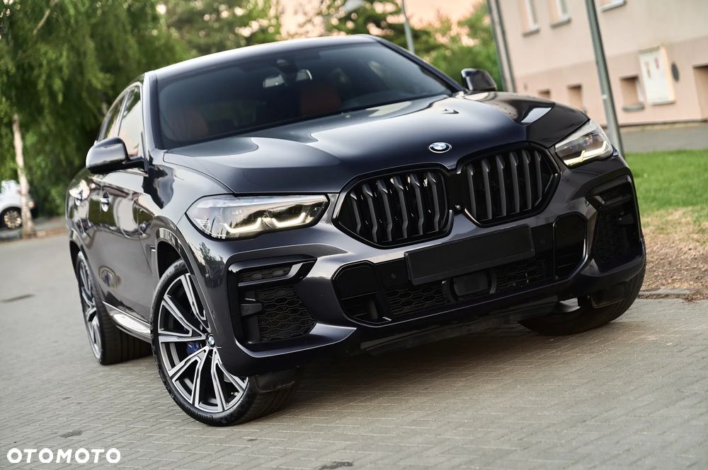 BMW X6 M50i - 20