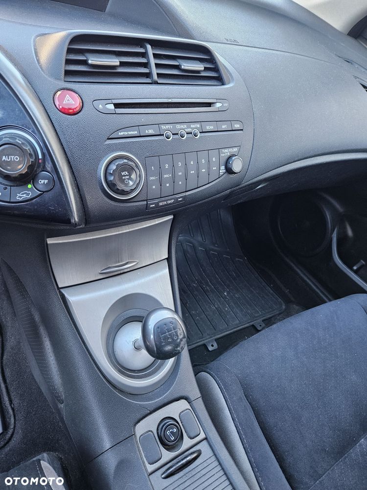 Honda Civic - 10