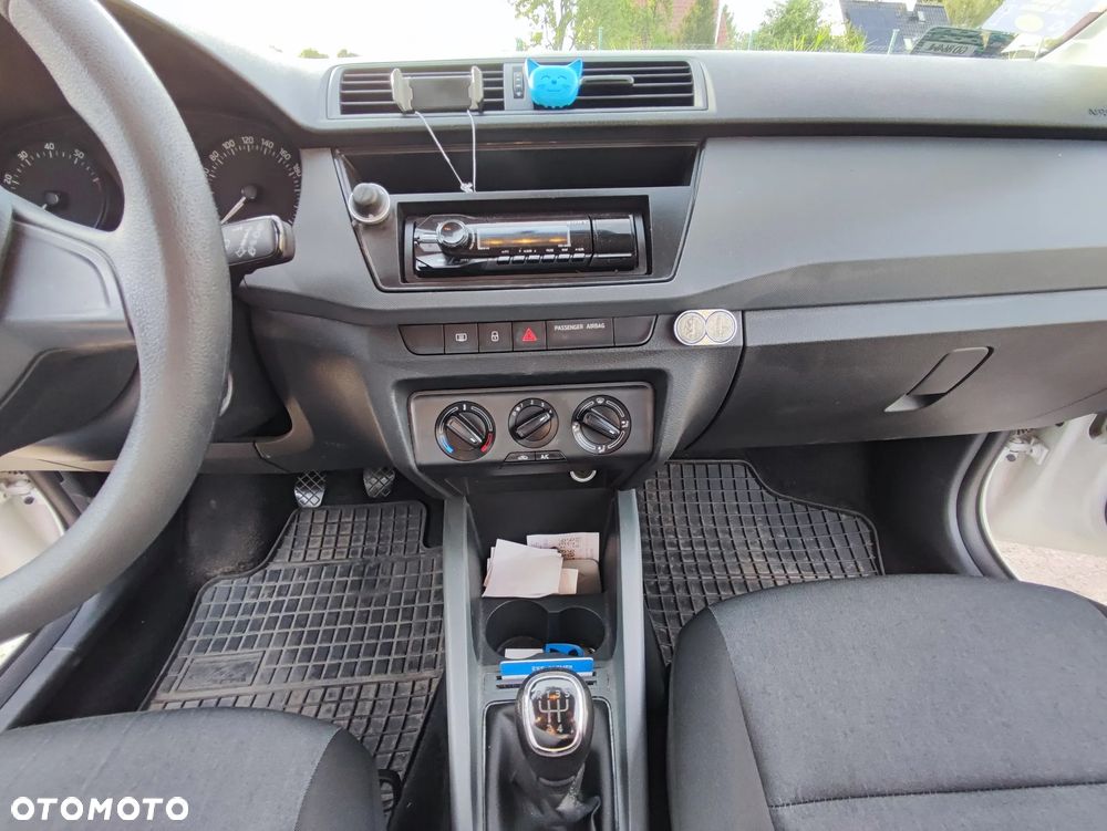 Skoda Fabia 1.2 TSI Active - 13