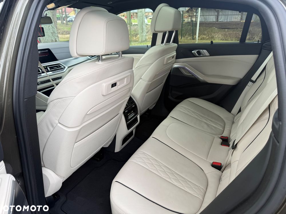 BMW X6 xDrive40i mHEV - 7