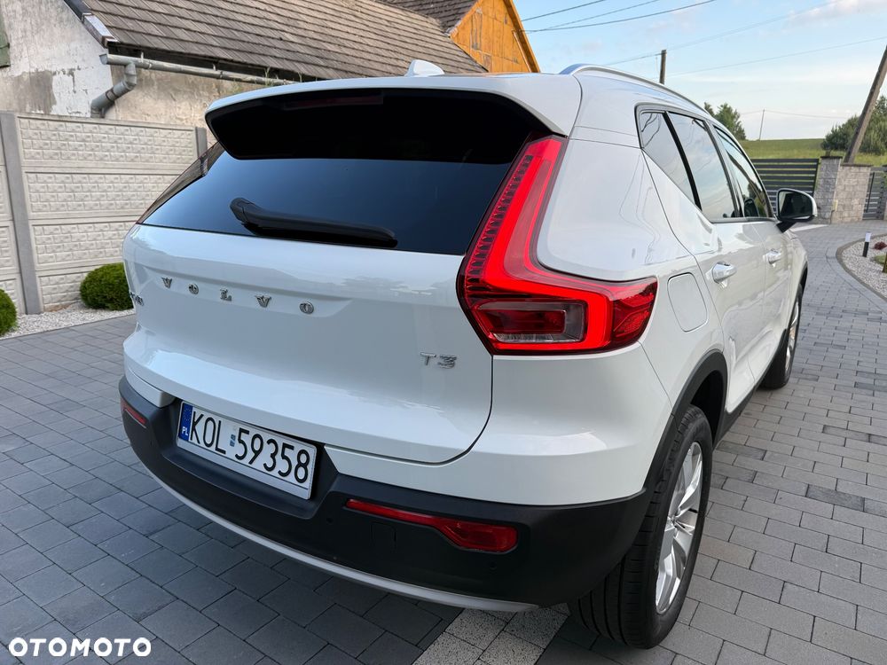 Volvo XC 40 T3 Momentum - 3