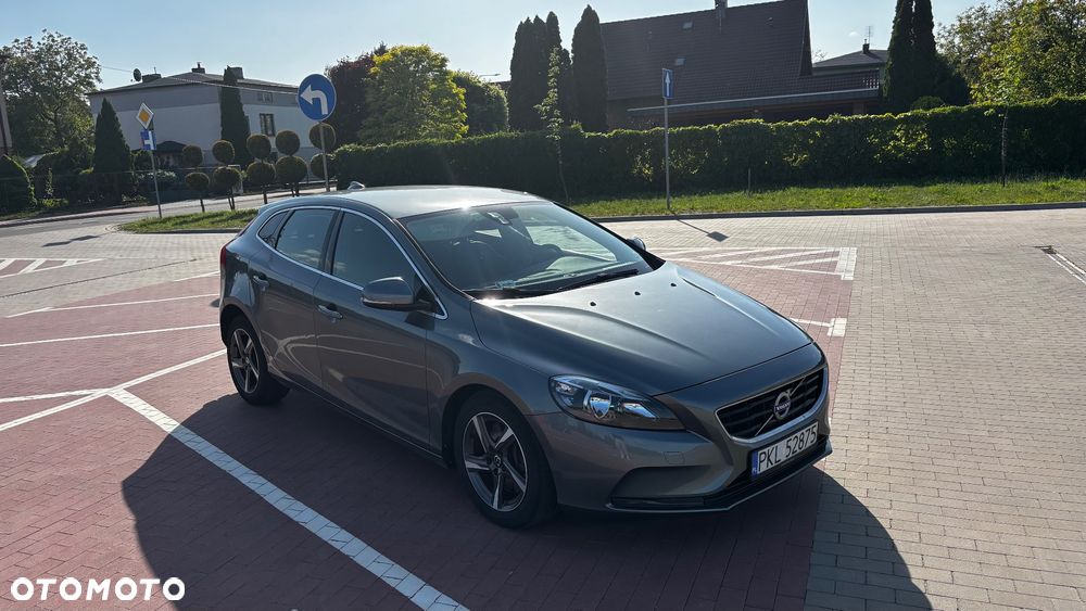Volvo V40 D4 Drive-E Momentum - 6