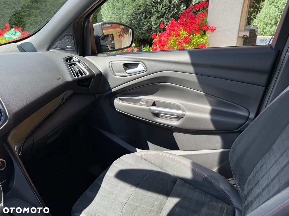 Ford Kuga 2.0 TDCi AWD ST-Line Black - 33