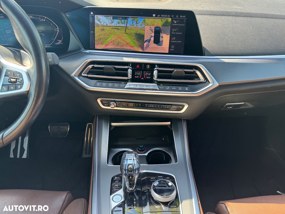 BMW X5 xDrive30d - 33