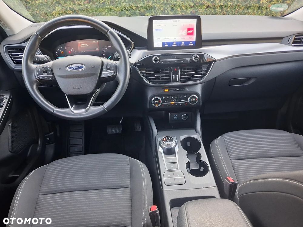 Ford Kuga - 3