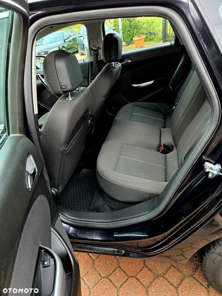 Opel Astra 2.0 CDTI DPF Design Edition - 9