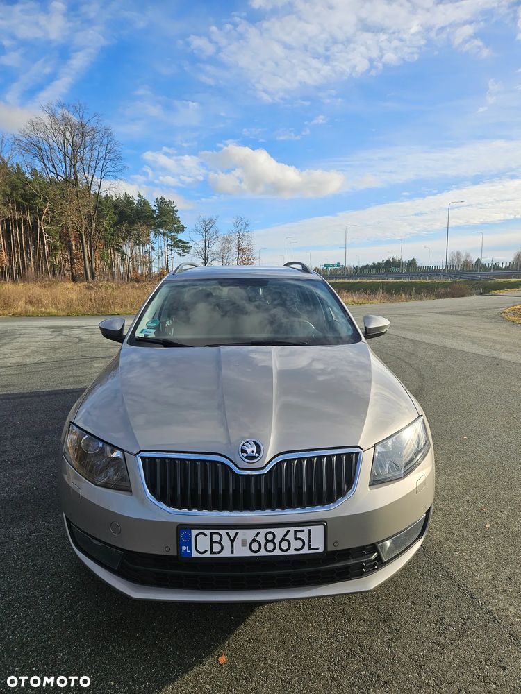 Skoda Octavia 2.0 TDI Ambition DSG - 4