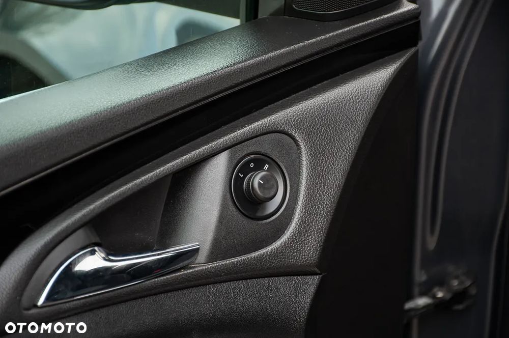 Opel Insignia 2.0 CDTI Edition - 34