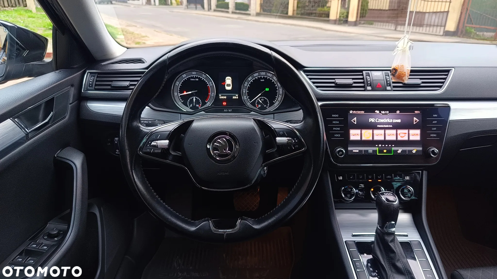 Skoda Superb 2.0 TSI Ambition DSG - 6