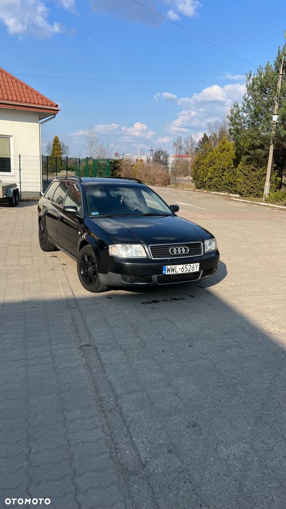 Audi A6 Avant 2.4 - 1