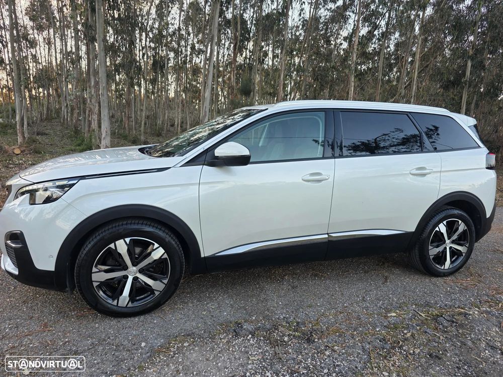 Peugeot 5008 1.2 PureTech Allure EAT6 - 5