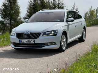 Skoda Superb Combi 2.0 TDI Premium Edition