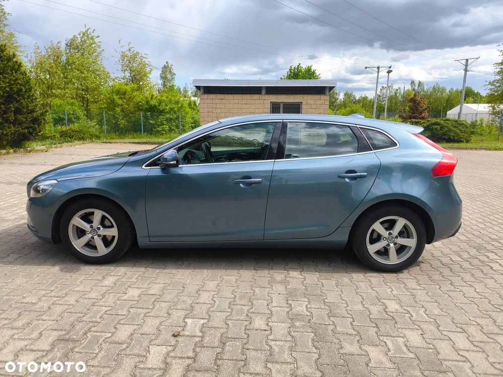 Volvo V40 T3 Momentum - 5