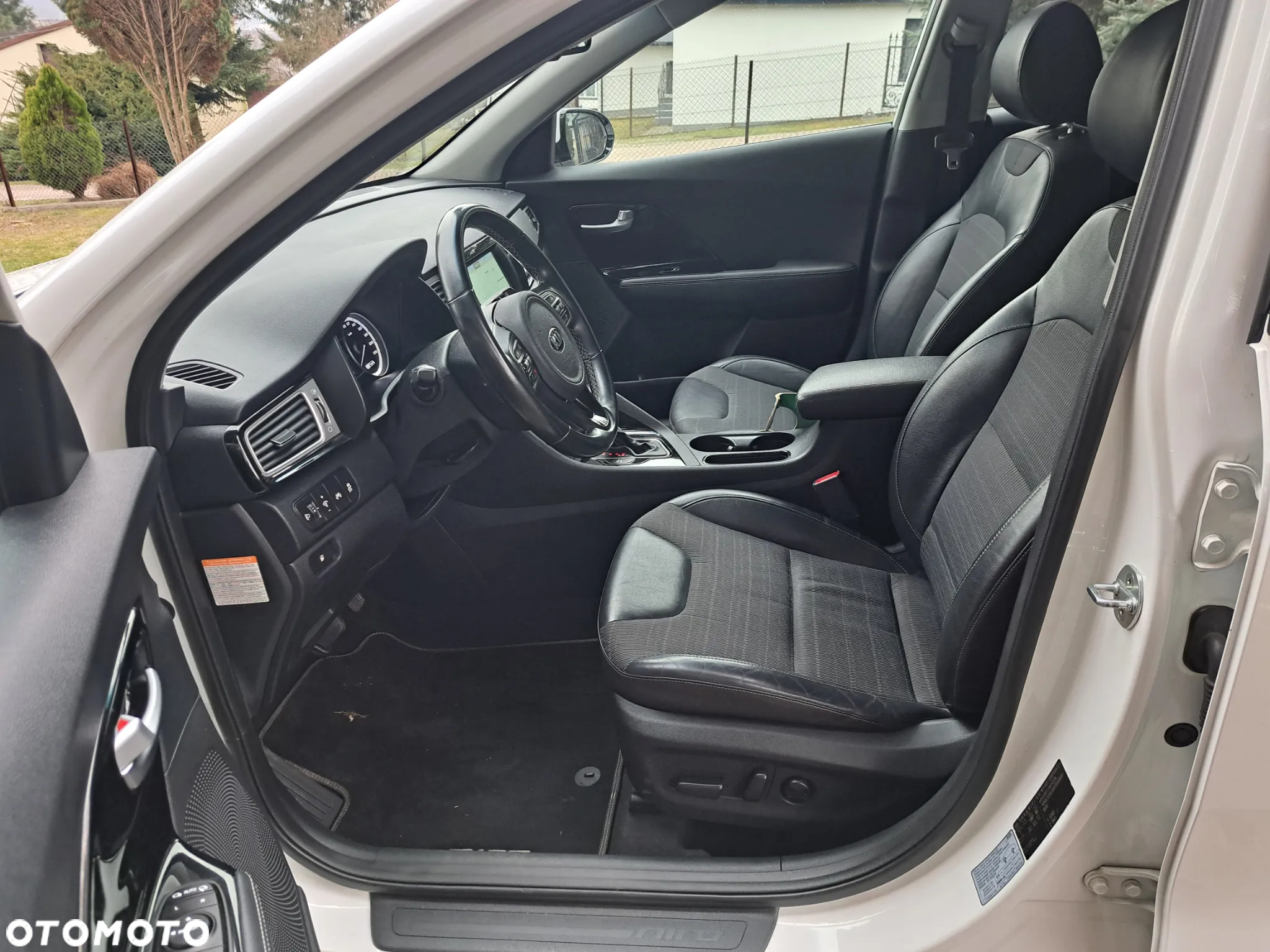 Kia Niro 1.6 GDI Hybrid XL - 22