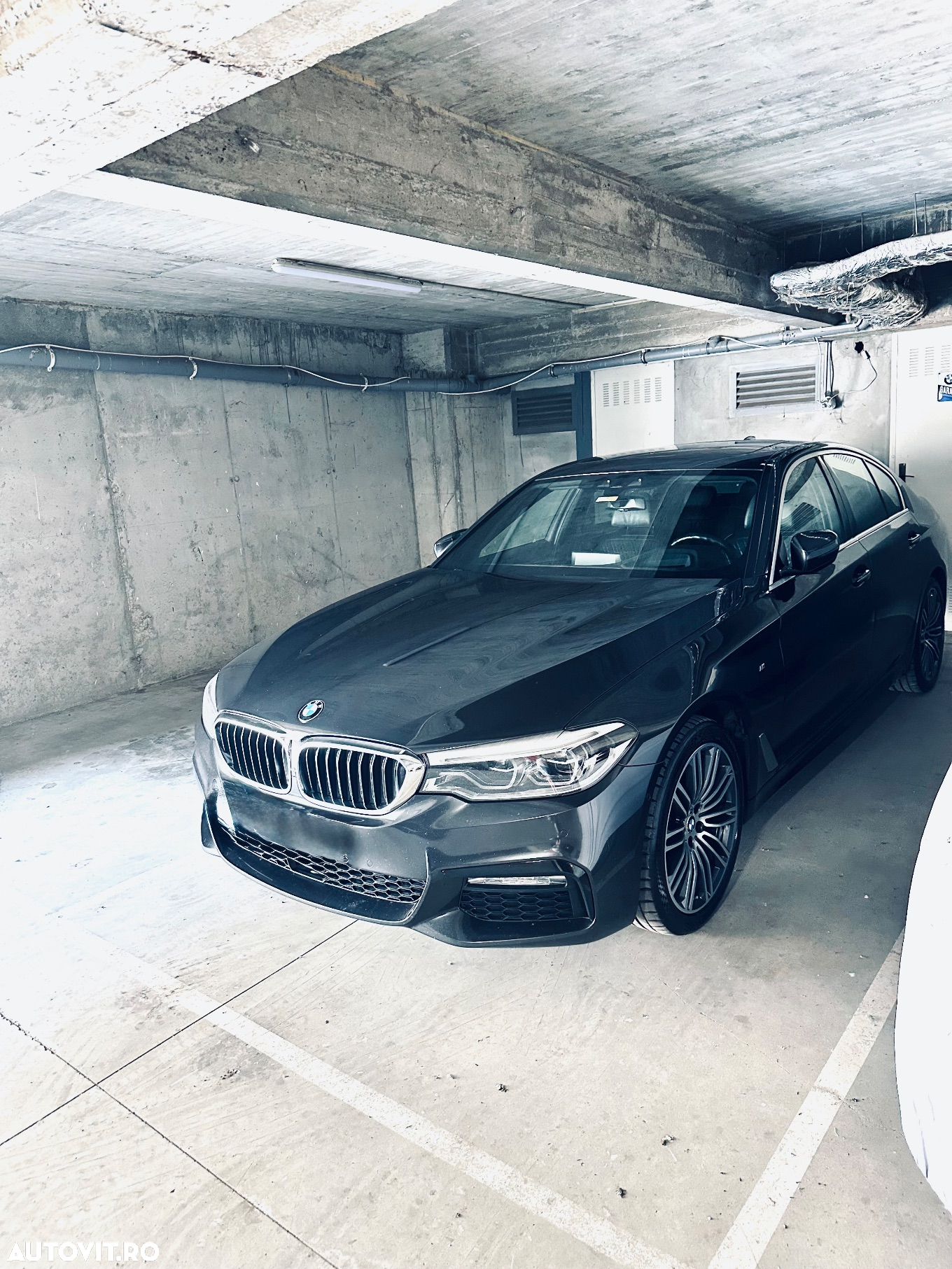 BMW Seria 5 520d AT - 7