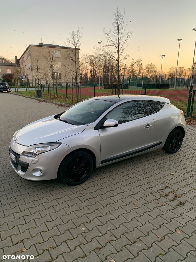 Renault Megane 2.0 dCi Dynamique - 4