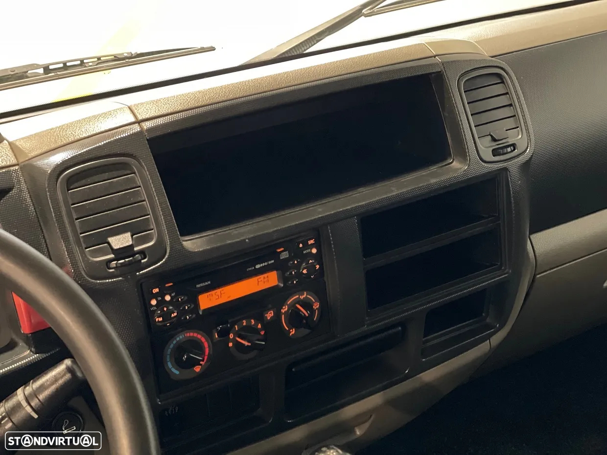 Nissan Cabstar 35.13 Cabine Tripla 9L - 12