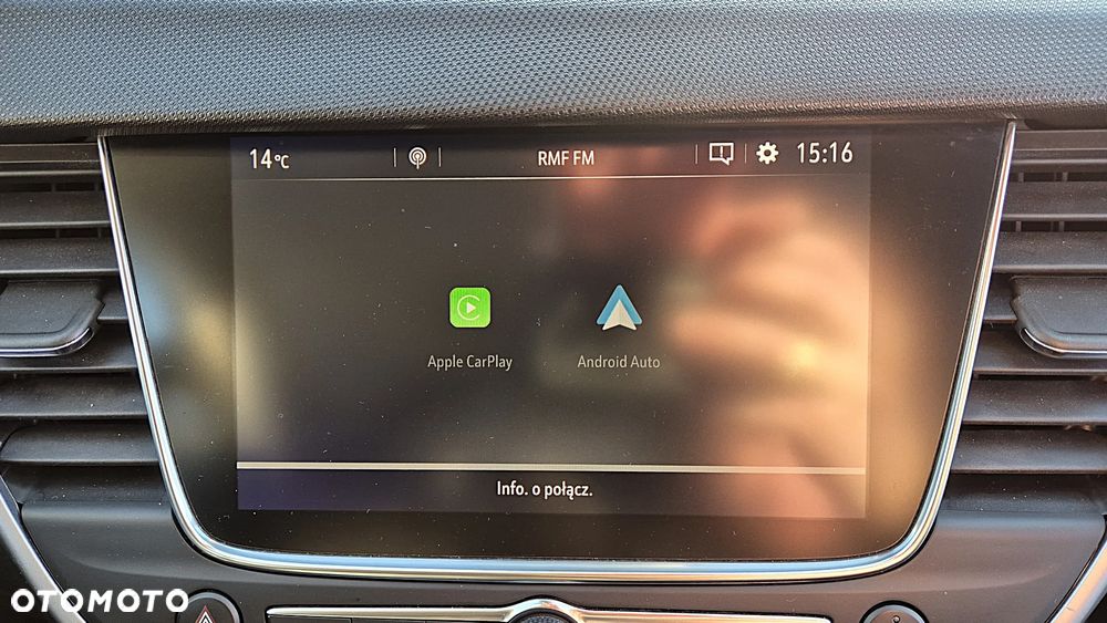 Opel Crossland X 1.2 T Design Line S&S - 22